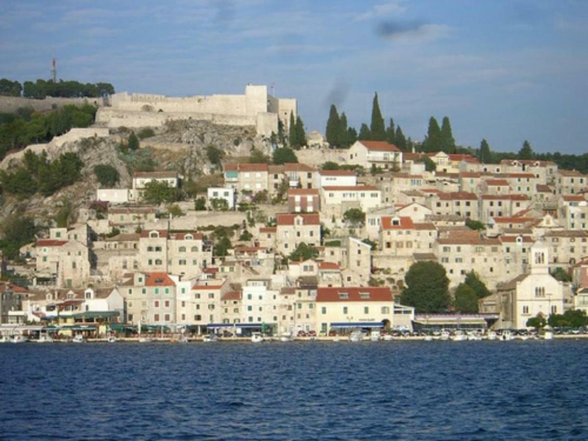 Studio Apartment Gray Šibenik Exterior foto